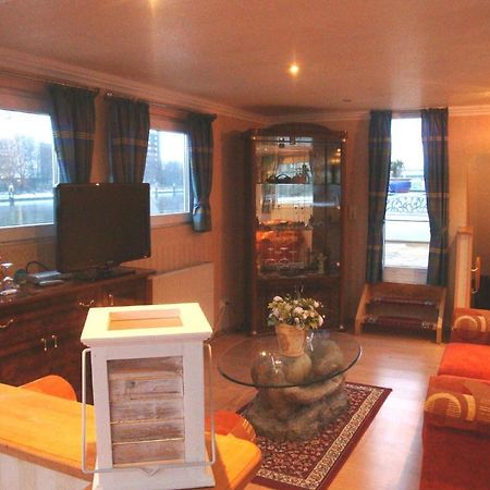 Hotelschiff Perle BRE Δωμάτιο φωτογραφία