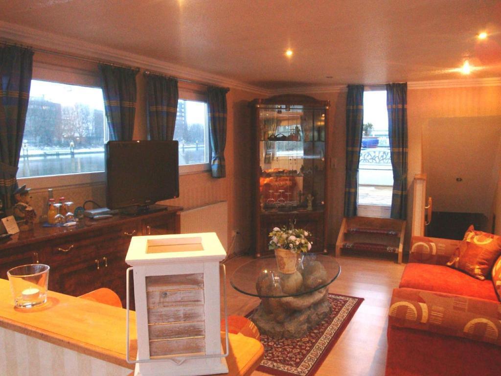 Hotelschiff Perle BRE Δωμάτιο φωτογραφία