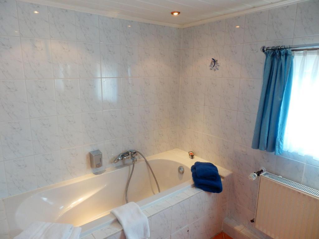 Hotelschiff Perle BRE Δωμάτιο φωτογραφία
